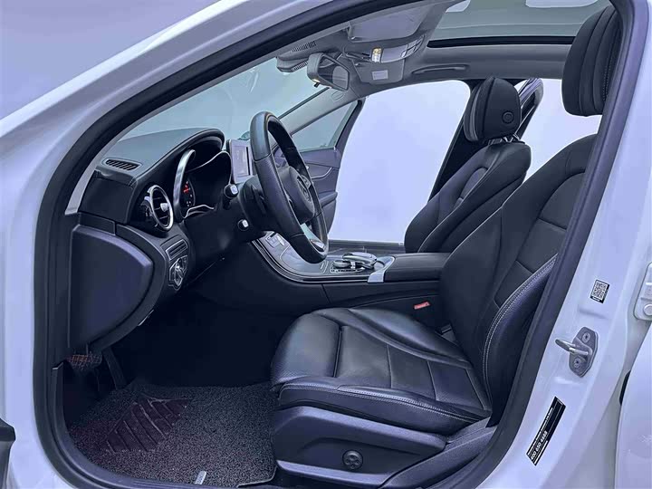 Mercedes-Benz C-Class 2017 C 200 L — фото 8