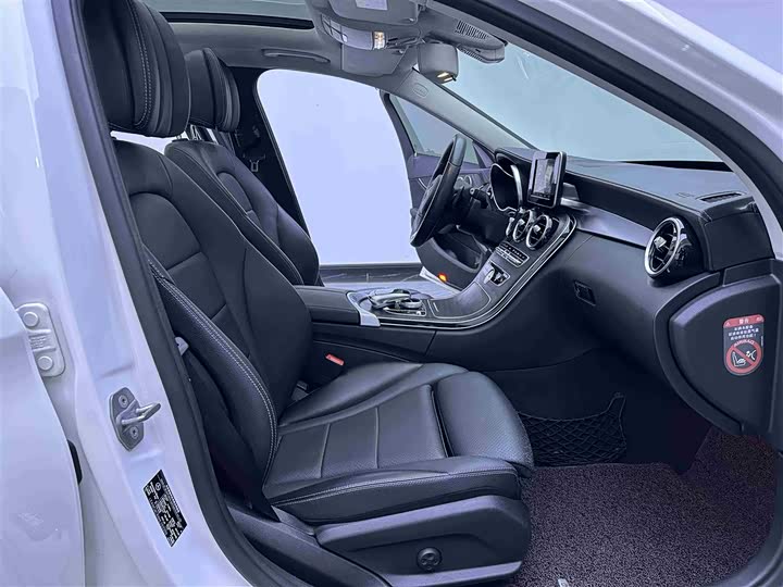 Mercedes-Benz C-Class 2017 C 200 L — фото 10
