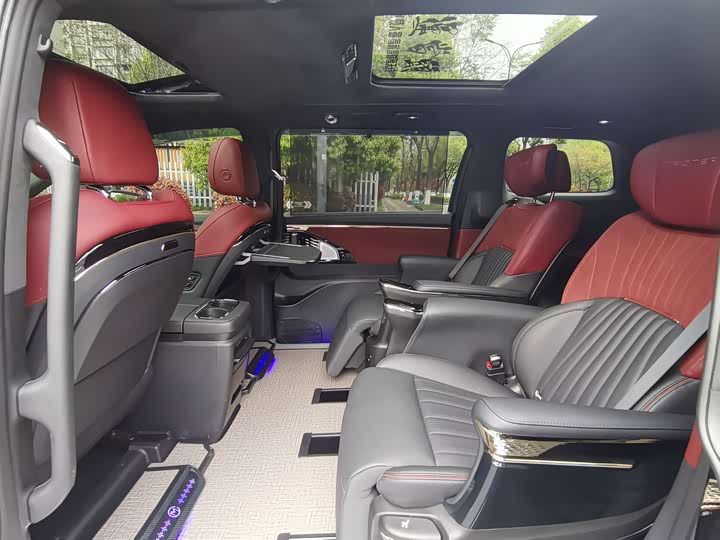 Trumpchi M8 2025 Hybrid — фото 8