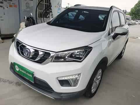 Changan CS15 2016 1.5 L AT — фото 26