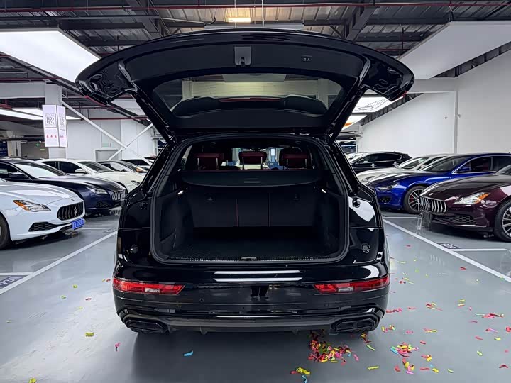 Audi Q5L 40 TFSI люкс-динамик — фото 15