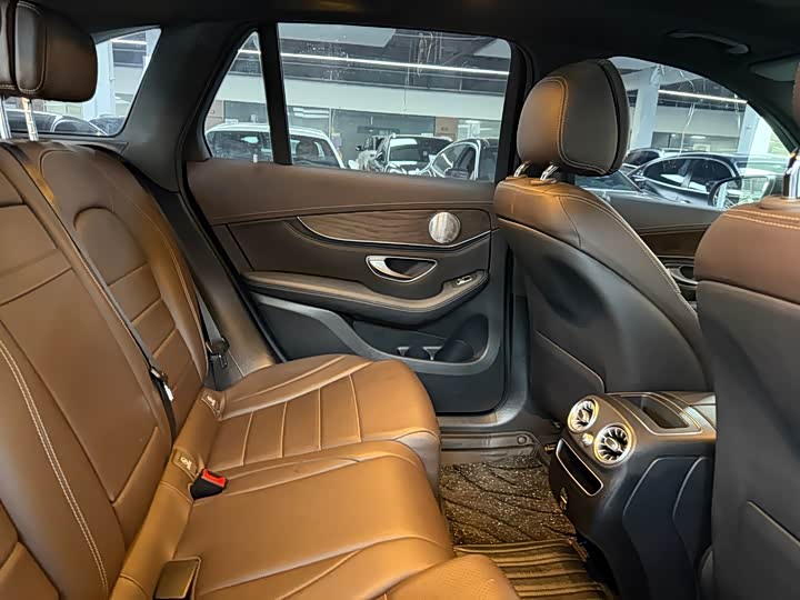 Mercedes-Benz GLC 260 L 4MATIC люкс — фото 11