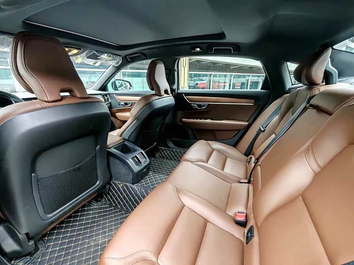 Volvo S90 2024 B 5 — фото 13