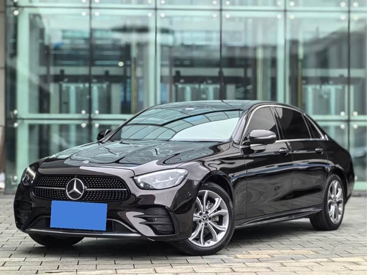 Mercedes-Benz E-Class 2022 E 300 L — фото 1