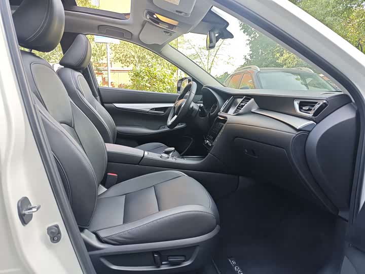 Infiniti QX50 2024 2.0 T 4 WD — фото 7