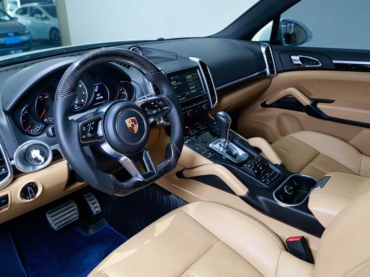 Porsche Cayenne 2015 Cayenne 3.0 T — фото 4