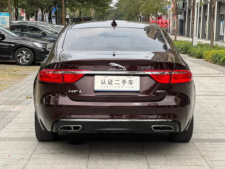 Jaguar XFL 2018 XFL 2.0 T 200 PS — фото 17