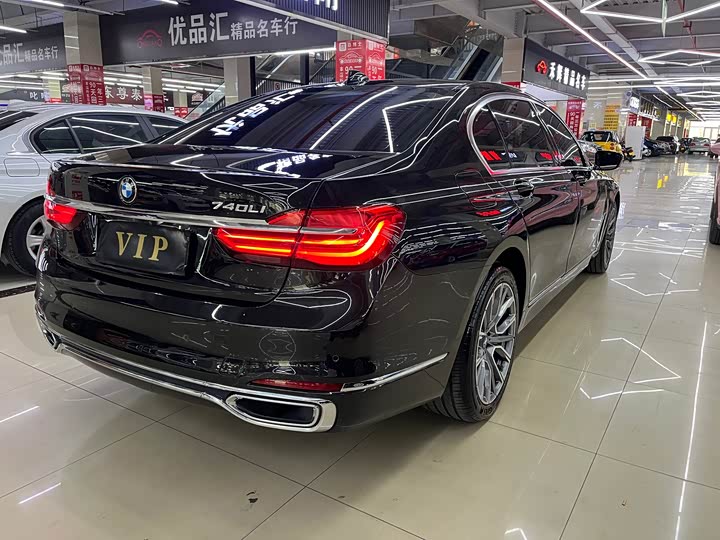 BMW 7-Series 2019 730 Li M — фото 19