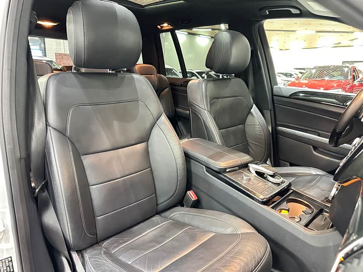 Mercedes-Benz GLS 2018 GLS 450 — фото 16