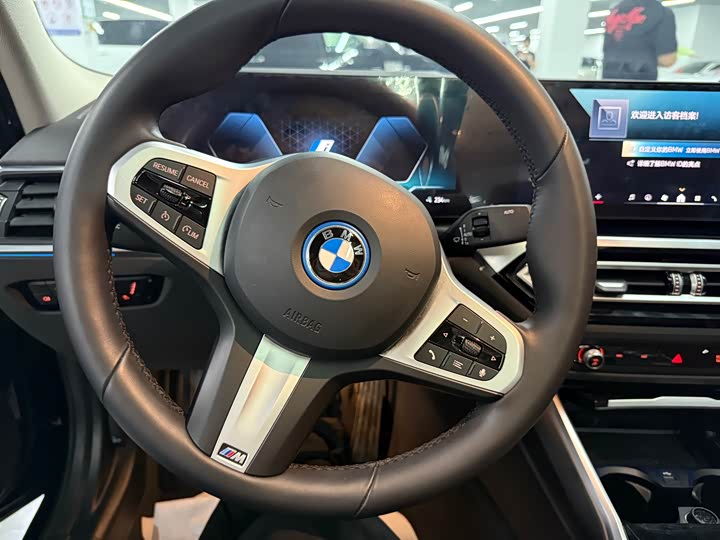 BMW i 3 2022 e Drive 35 L — фото 7