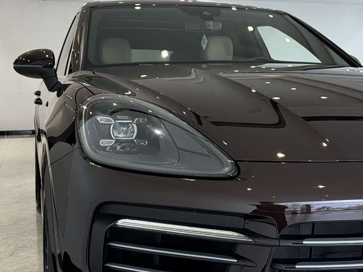 Porsche Cayenne 2018 Cayenne 3.0 T — фото 3