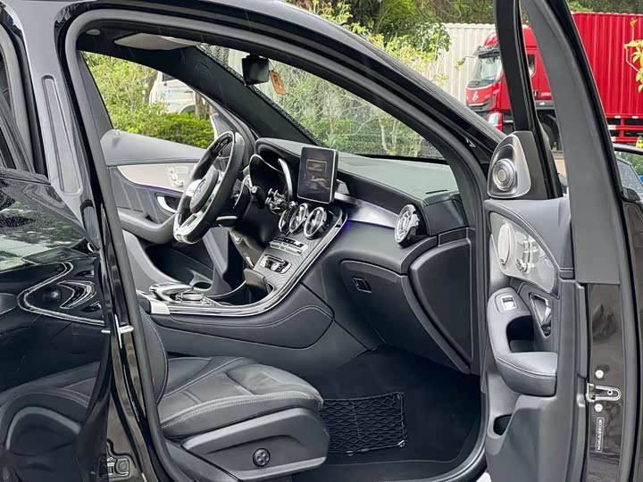 Mercedes-Benz GLC 2018 AMG GLC 63 4 MATIC+ SUV — фото 13