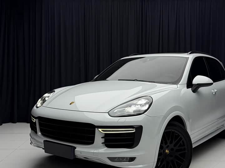Porsche Cayenne 2015 Cayenne GTS 3.6 T — фото 7