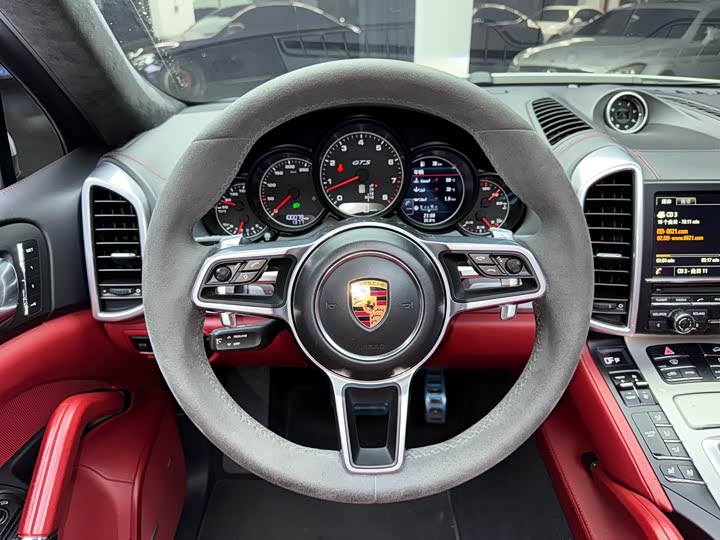 Porsche Cayenne 2015 Cayenne GTS 3.6 T — фото 15