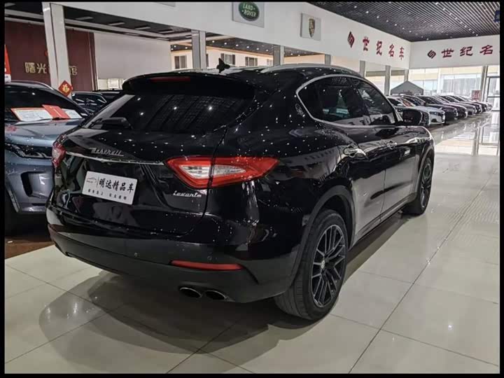 Maserati Levante 2016 3.0 T Standard — фото 9