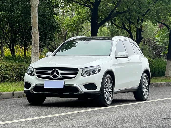 Mercedes-Benz GLC 2017 GLC 200 4 MATIC