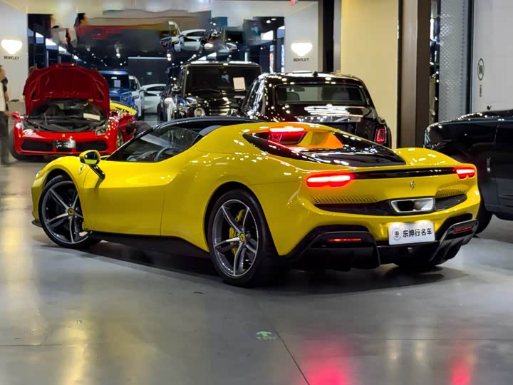 Ferrari 296 2022 3.0 T V 6 GTS — фото 5