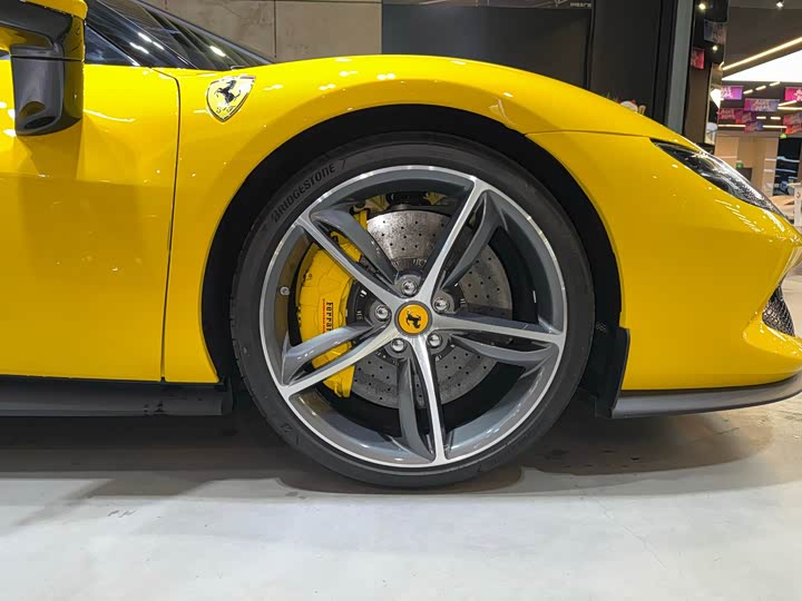 Ferrari 296 2022 3.0 T V 6 GTS — фото 7