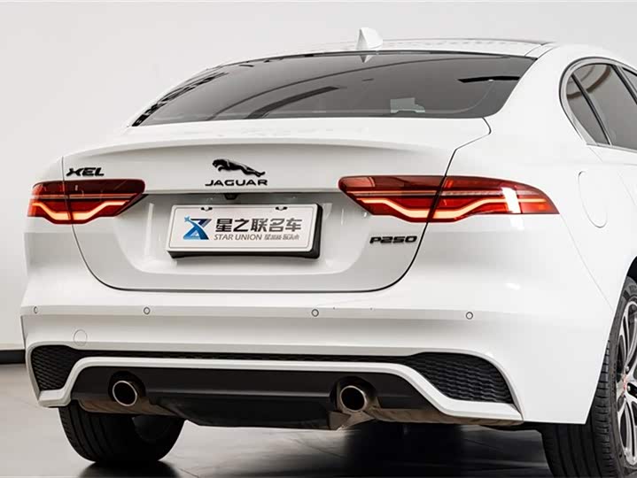 Jaguar XEL 2024 2.0 T 250 PS R-DYNAMIC S — фото 8