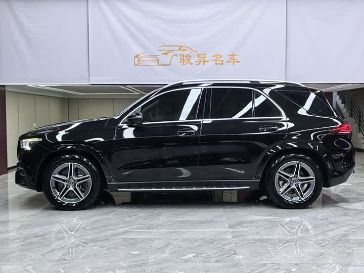 Mercedes-Benz GLE — фото 7