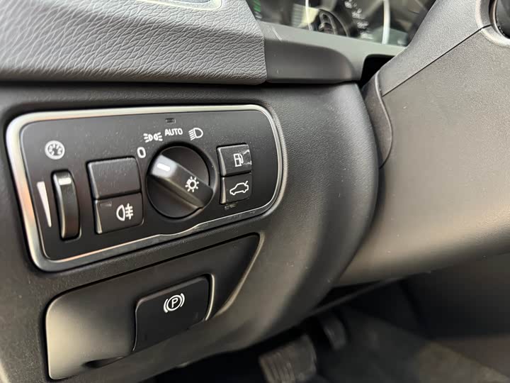 Volvo S60 2018 S 60 L T 3 — фото 8