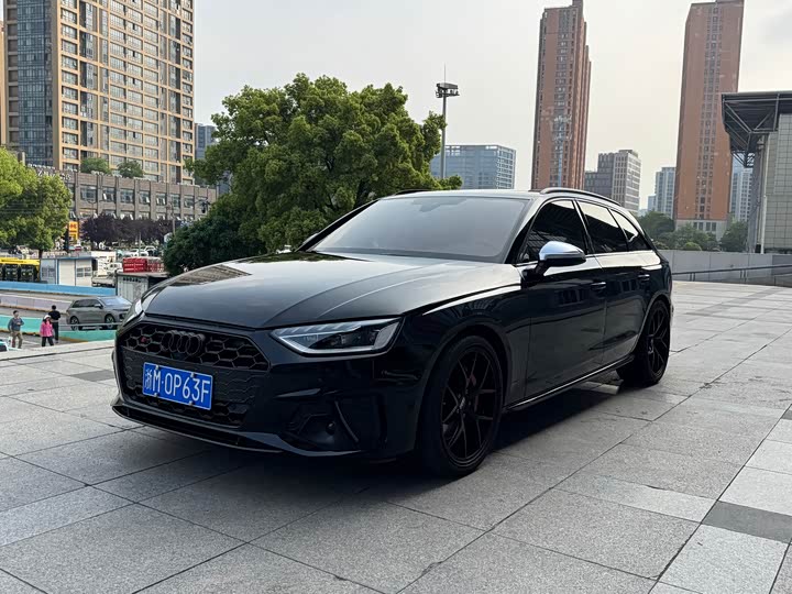 Audi S4 2024 S 4 Avant 3.0 TFSI — фото 1