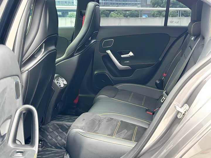 Mercedes-Benz A-Class 2024 AMG A 45 S 4 MATIC+ — фото 15