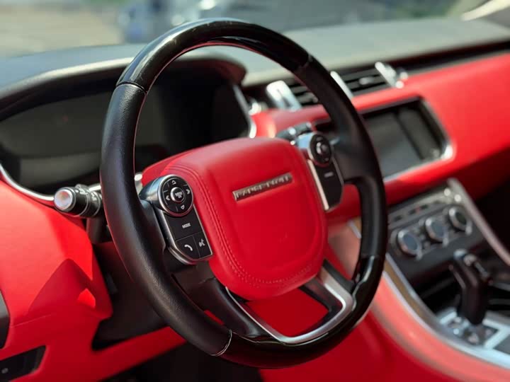 Land Rover Range Rover Sport — фото 9