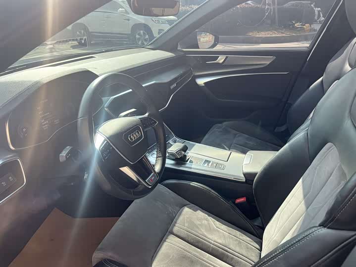 Audi A6L 2019 40 TFSI — фото 4