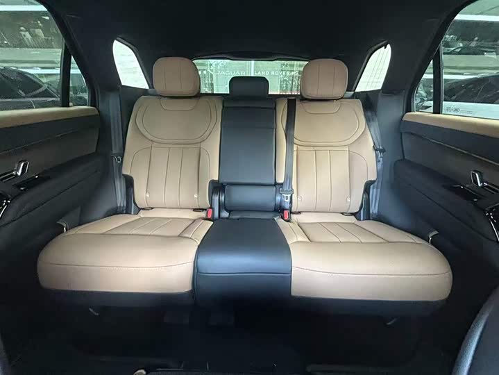 Land Rover Range Rover Sport — фото 14