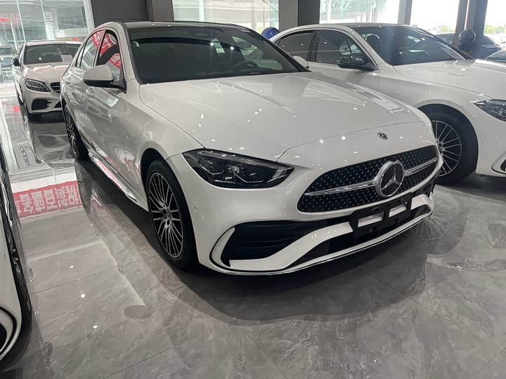 Mercedes-Benz C-Class 2023 C 260 L — фото 3