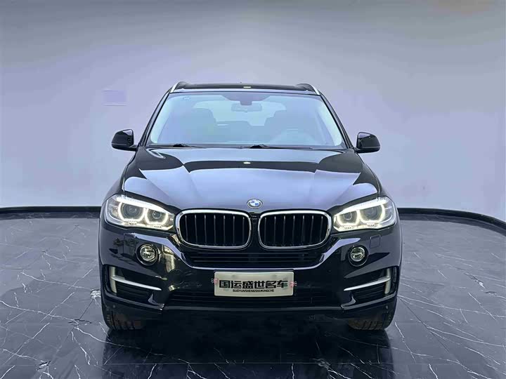 BMW X5 2014 x Drive 35i Leading — фото 2