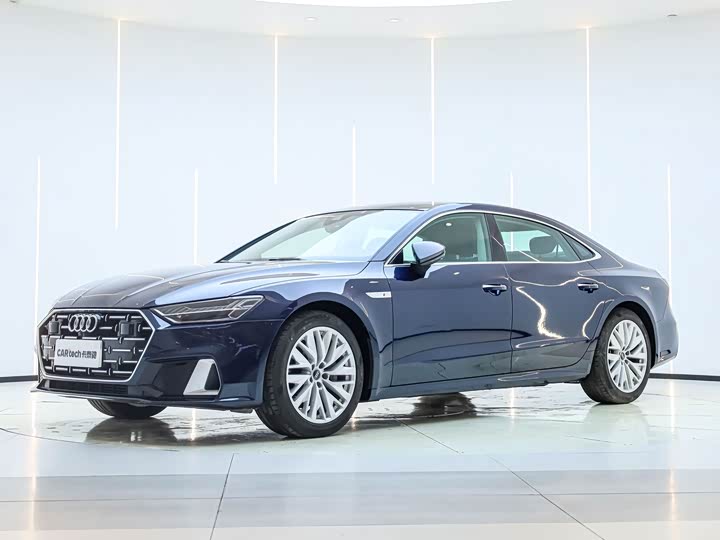 Audi A7L 2024 45 TFSI S-line — фото 1