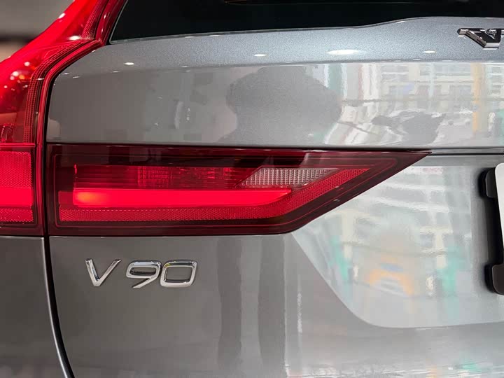 Volvo V90 2019 Cross Country T 5 AWD VI — фото 23