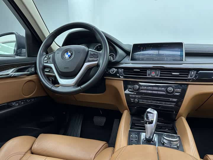 BMW X6 2017 x Drive 28i — фото 32