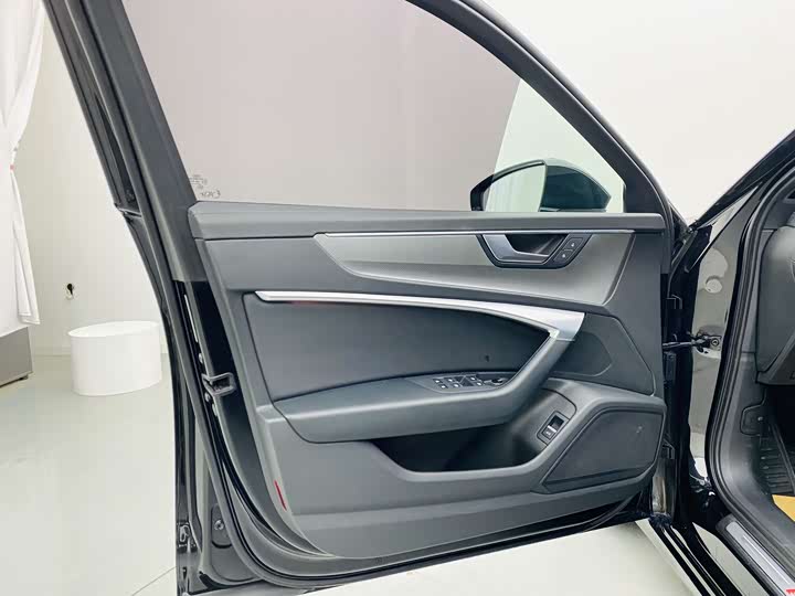 Audi A6L 2020 45 TFSI — фото 17