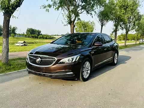 Buick LaCrosse — фото 10