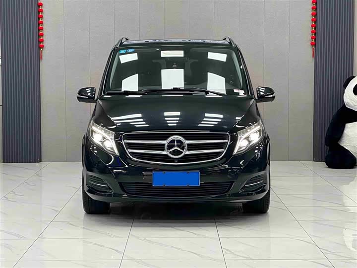 Mercedes-Benz V-Class 2018 V 260 V — фото 2