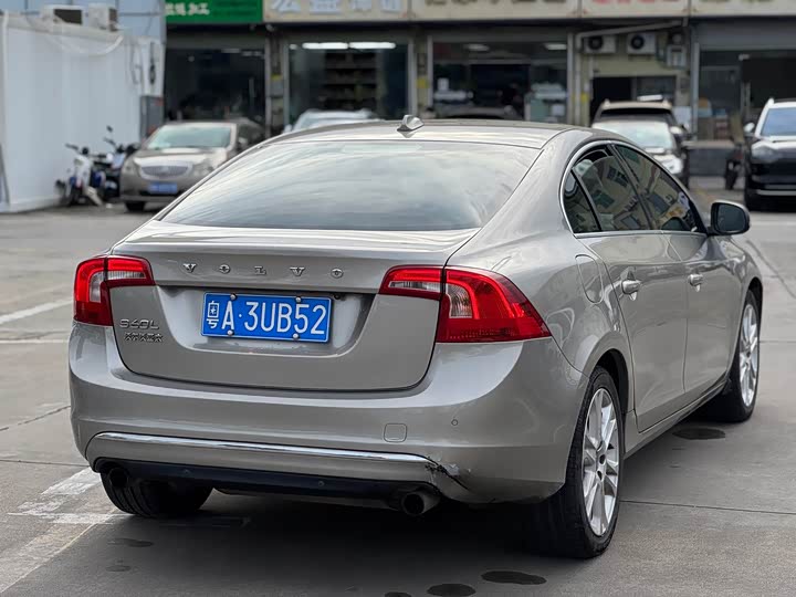 Volvo S60 2015 S 60 L 2.0 T — фото 6