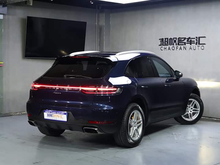 Porsche Macan 2020 Macan 2.0 T — фото 5