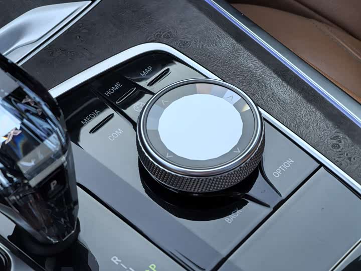 BMW X5 2020 x Drive 40i M — фото 20