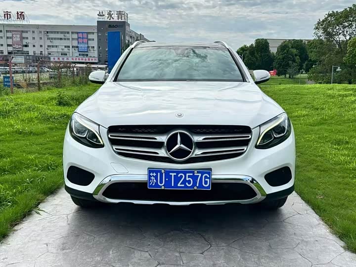 Mercedes-Benz GLC 200 4MATIC — фото 2