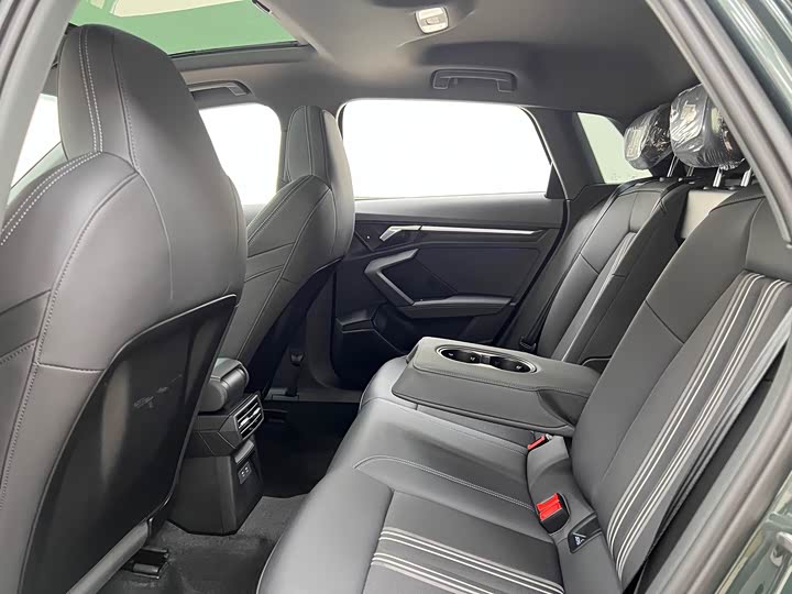 Audi A3 2023 Sportback 35 TFSI Sport — фото 19