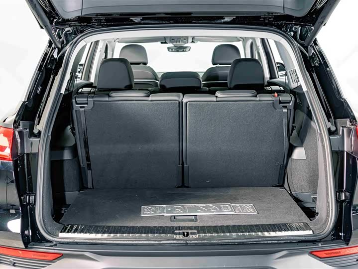Audi Q6 2025 40 TFSI quattro 7 — фото 21