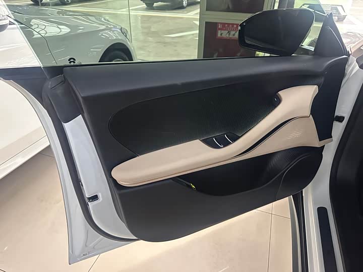 NIO ET5T 2023 75k Wh Touring — фото 3