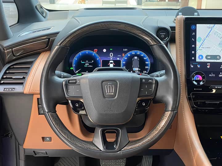 Toyota Vellfire — фото 25