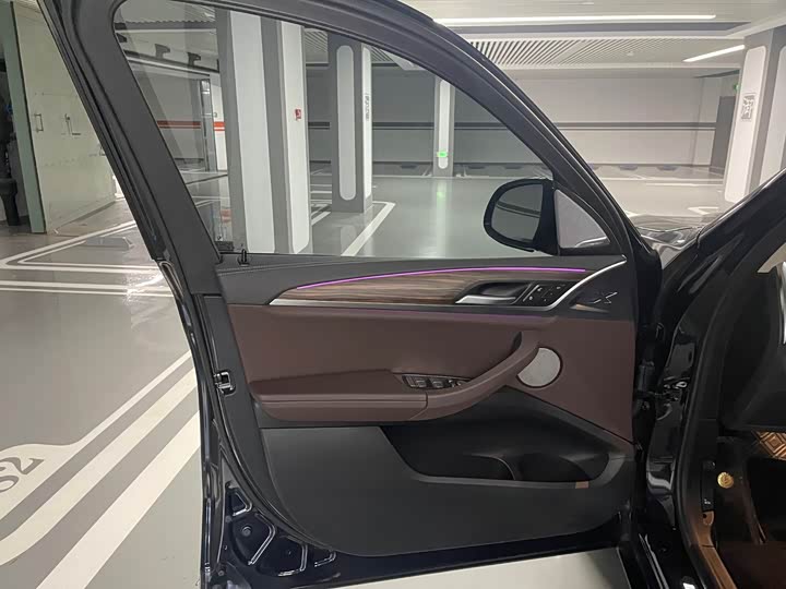 BMW X3 2023 x Drive 30i Leading M — фото 6