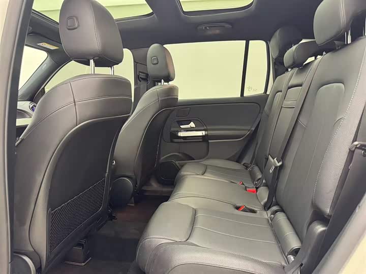 Mercedes-Benz GLB 2020 GLB 200 — фото 11