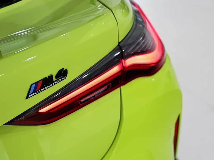 BMW M4 M xDrive — фото 12