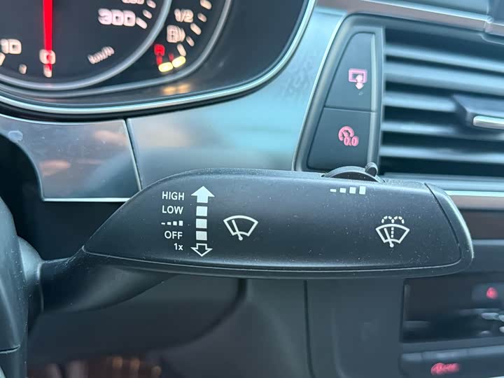Audi A6L 2016 50 TFSI quattro — фото 21